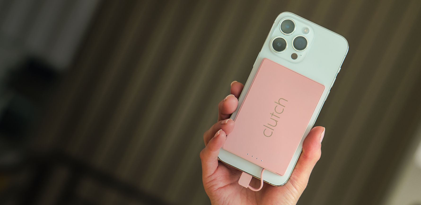 Clutch Charger World’s Thinnest Charger